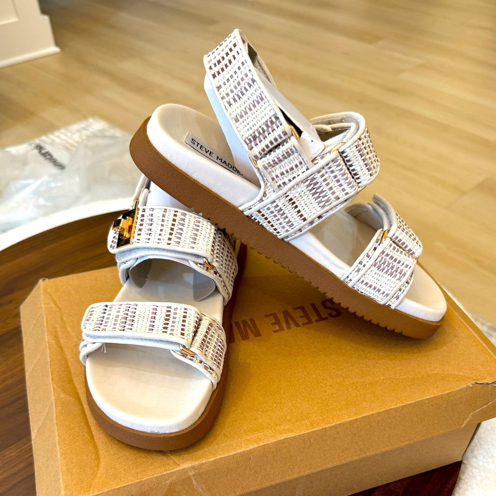 Steve Madden White Leather Woven Velcro Platform Sandals